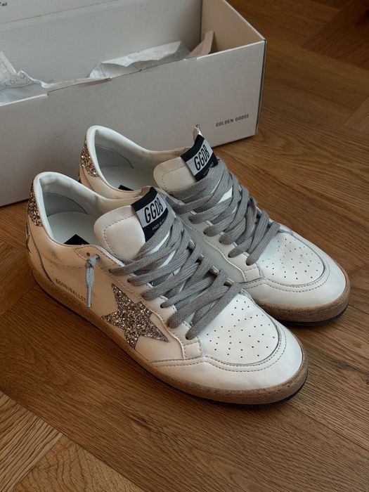 Обувки golden goose