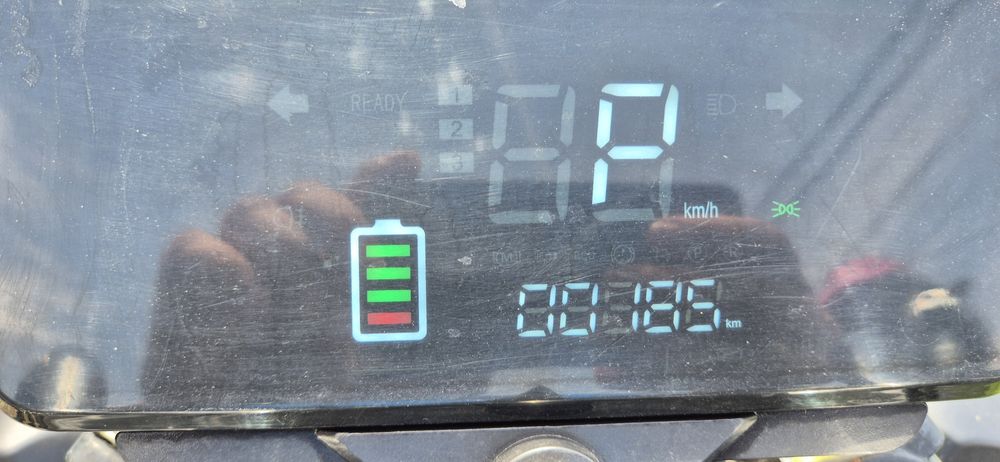 Vand triciclu electric cu bena basculabila VOLTAROM
