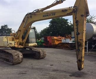Dezmembrez excavator Komatsu PC210-6,PC210LC-6, PC210-7, PC200-6–piese