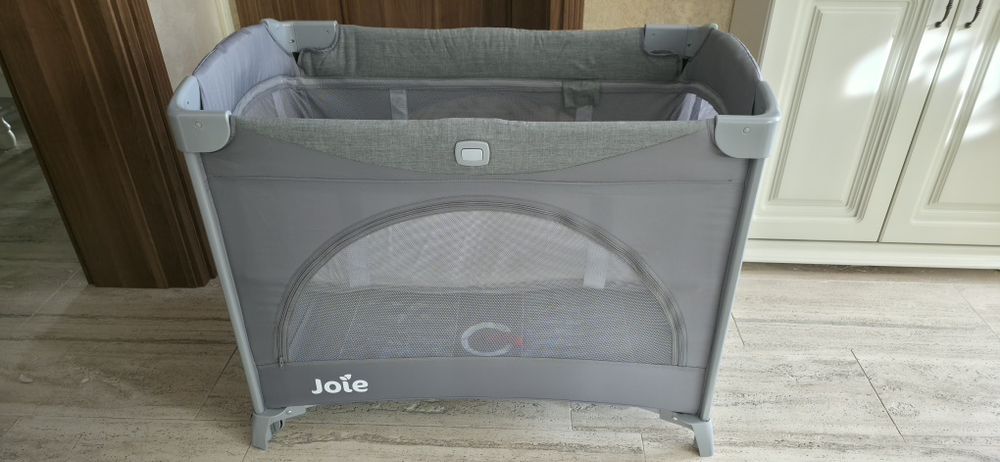 Patut pliabil cu 2 nivelui, Joie 3 in 1