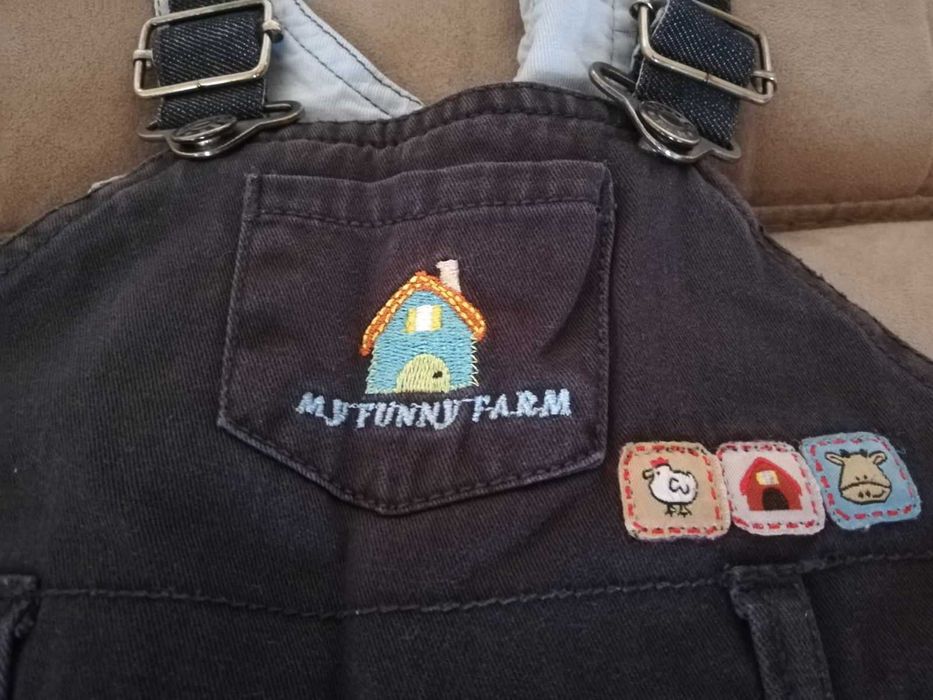 ГОЛЯМ ЛОТ  детски дрехи 80 см. 17 части