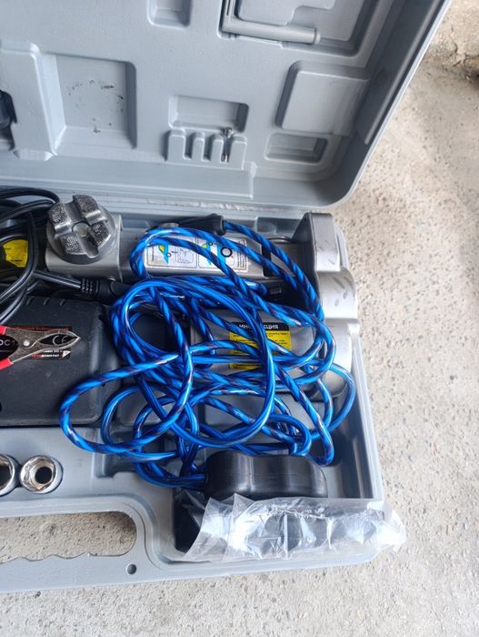 Домкрат ва электрон балон очадиган