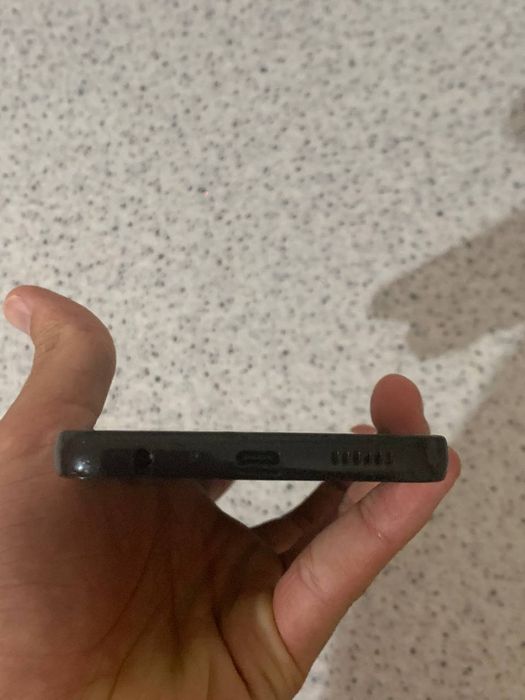 Самсунг а05s в хорошем состоянии