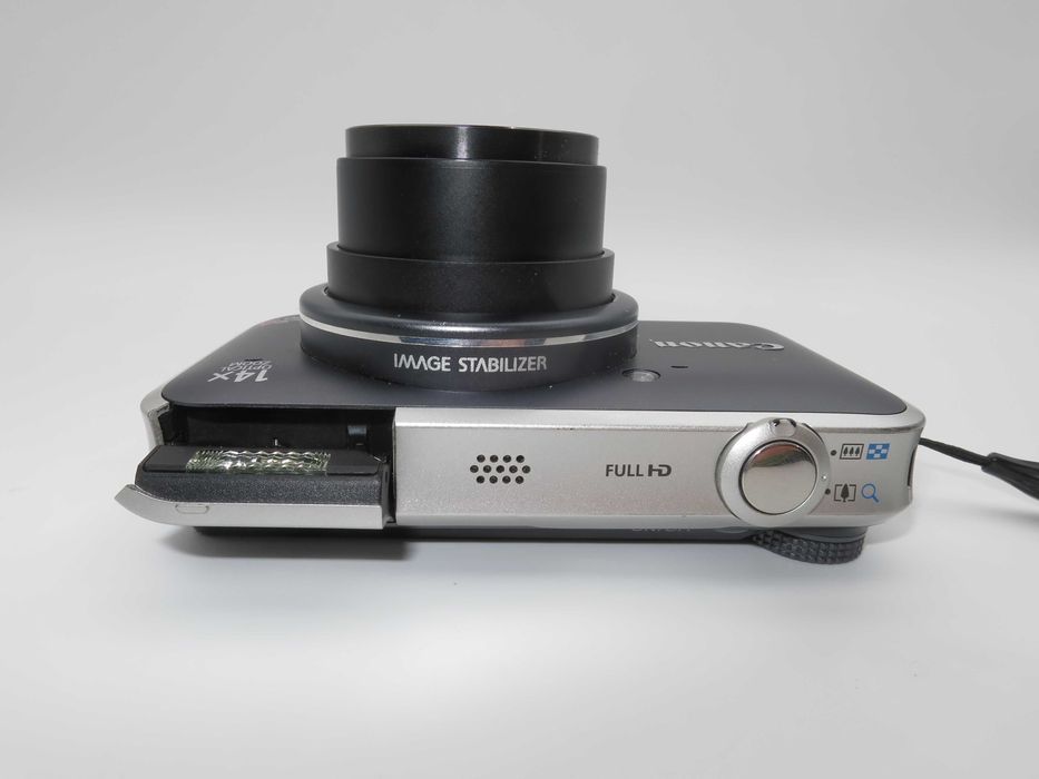 Canon PowerShot SX220 HS ултра компактен цифров фотоапарат с 14x Оптичен Зум, дигитална камера с Full HD в чудесно състояние, работи отлично