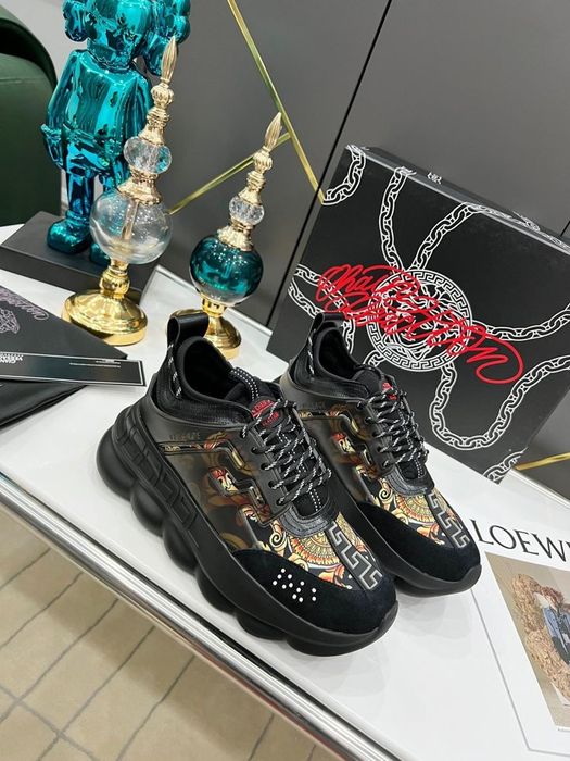 Încălțăminte Versace