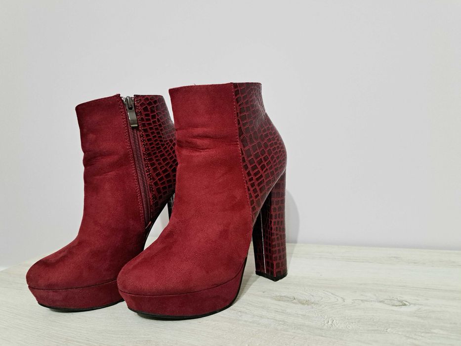 Дамски боти на ток STEFANIA - Бордо