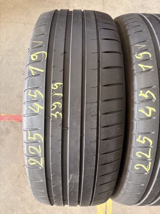 Anvelope vara 225/45/19 Michelin Pilot Sport 4 225 45 19 R 19