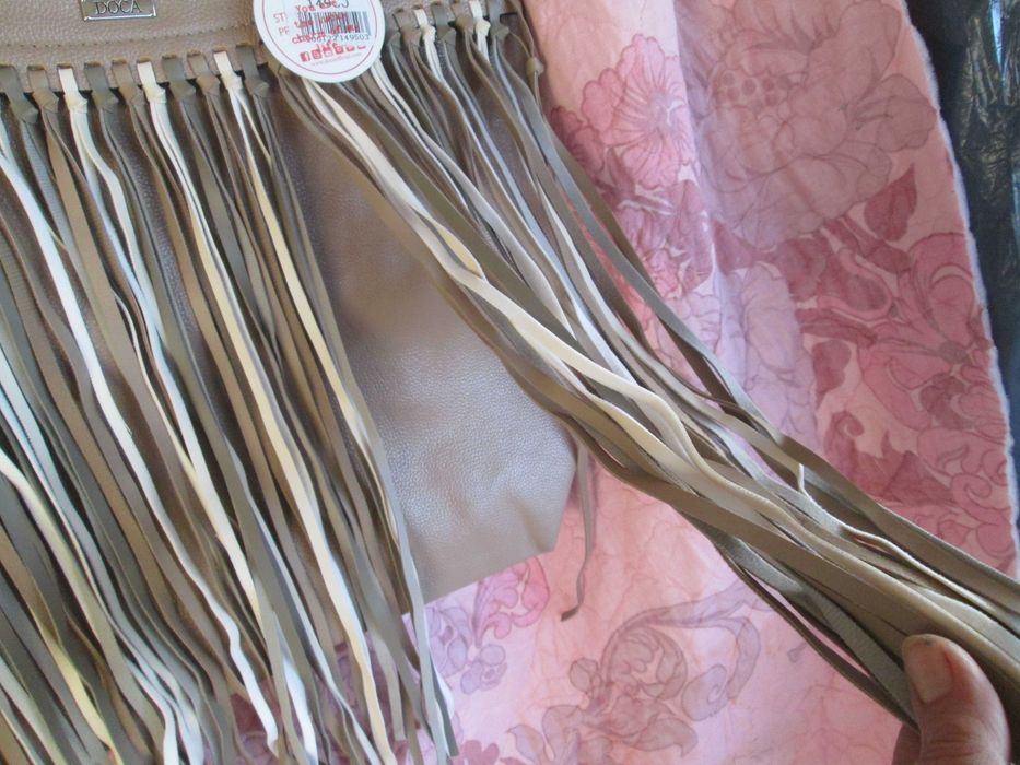 poseta noua   Doca desosebita