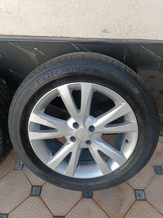 Kaptiva Diska Balon 225 55 R17 Holati Yaxshi Ayibi Yoq Srochna