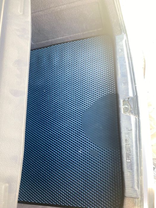 Ева поликтер ар машинага