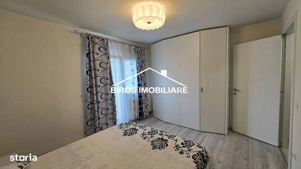 2 camere modern McDonald's