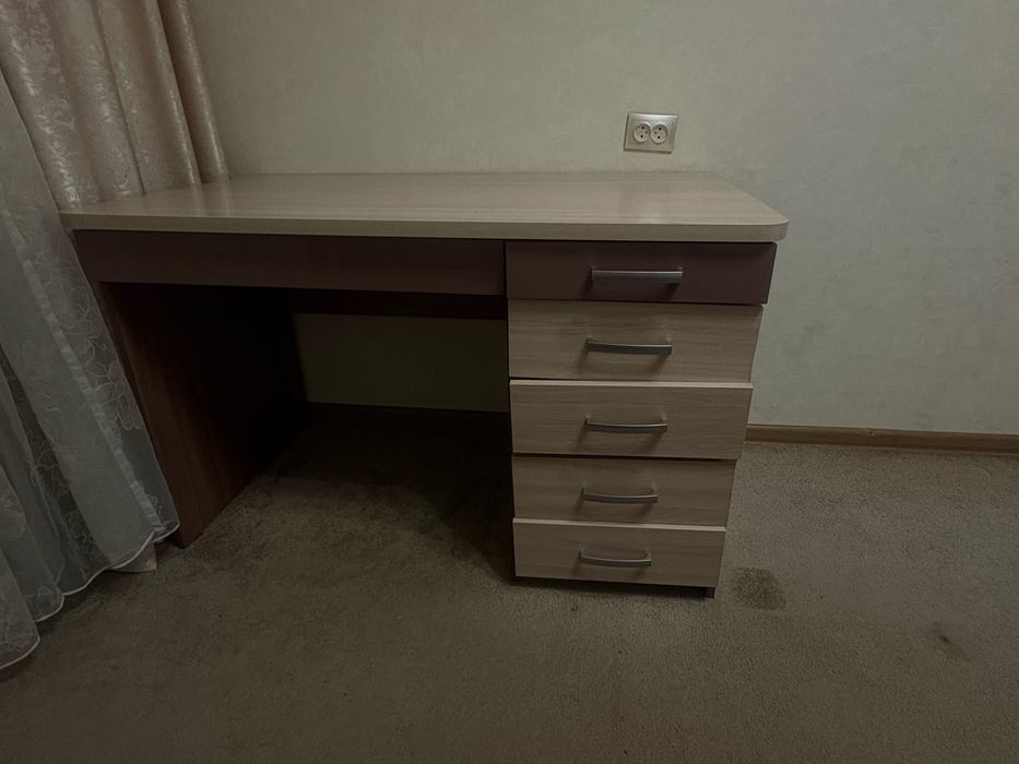 Диван стол полка