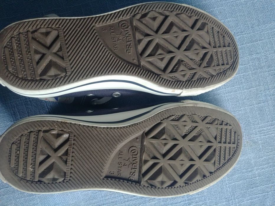 Converse, marimea 35