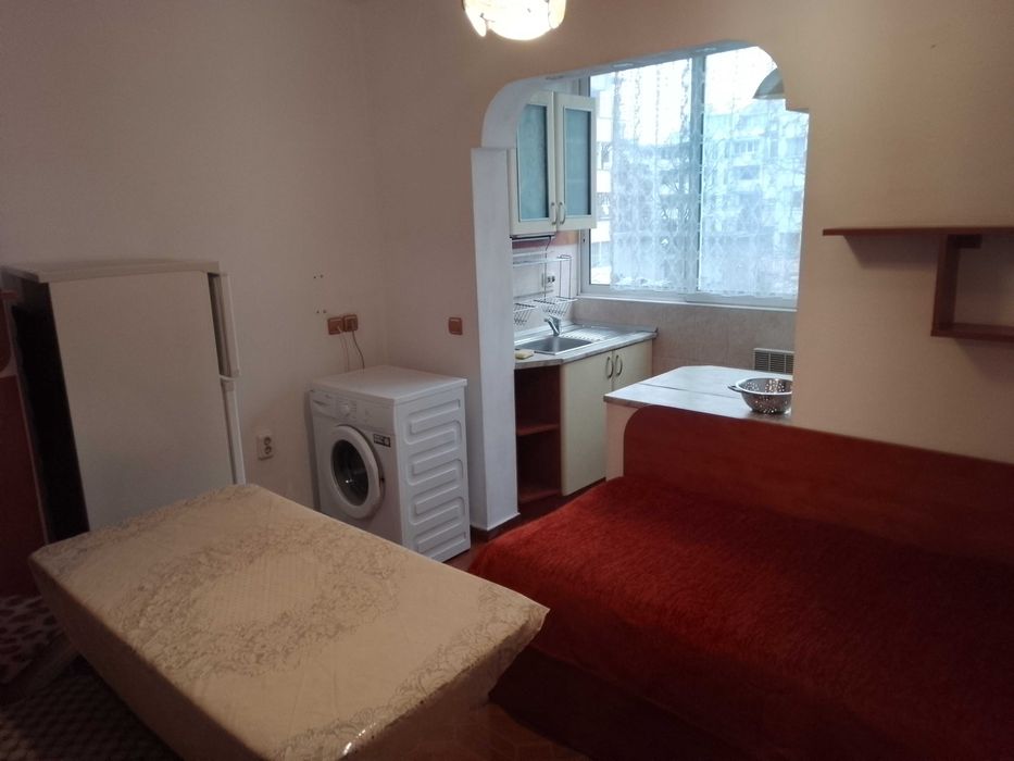 Дава се под наем Двустаен апартамент в Стара Загора, Център - 47 кв.м за 204 € - Снимка #4