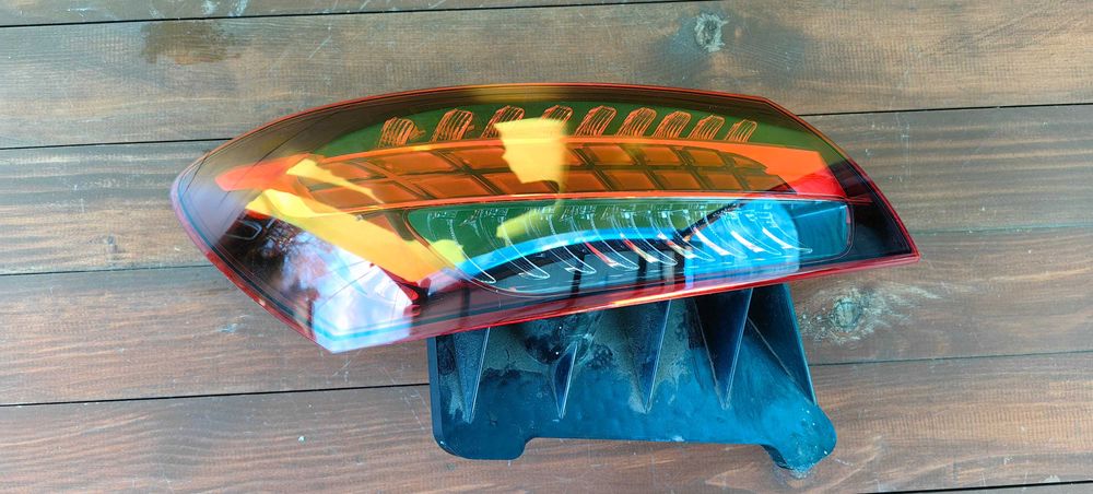 Стоп за Mercedes E Class W213 Facelift / Мерцедес Е Клас В213 Фейслифт