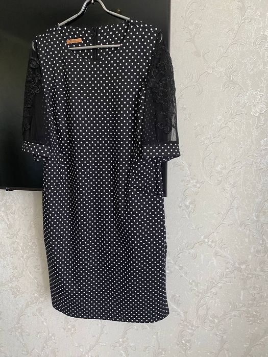 Продам платья 48-50размеры