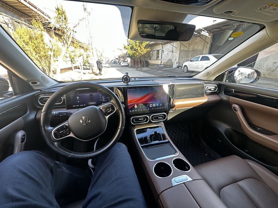 Продается leapmotor c11 Gibrid