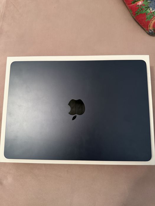 Макбук эйр 13 м4