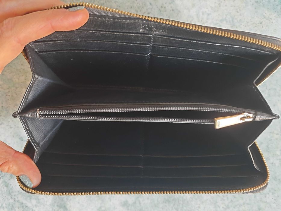 Кожен портфейл Furla