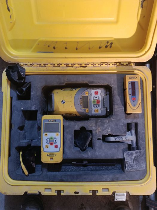 Laser spectral exterior canazilari construcții nivel