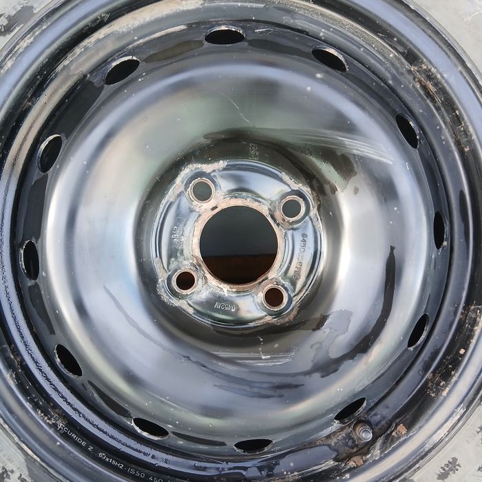 Продам колеса R15  с дисками