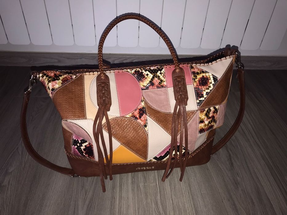 geanta desigual
