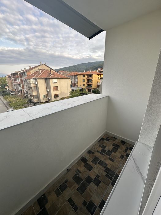 Продава се Двустаен апартамент в Петрич - 45 кв.м за 1045 €/кв.м - Снимка #4