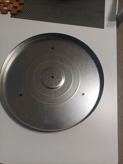 Продавам платер за грамофонно шаси Philips