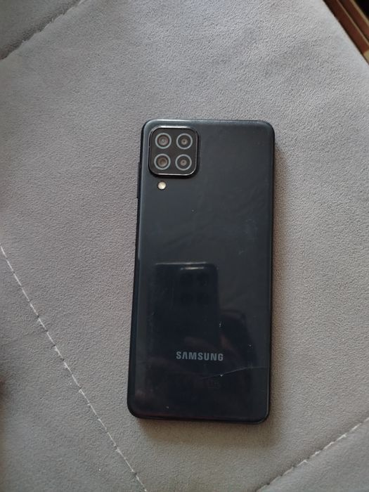 Самсунг А 22 телефон
