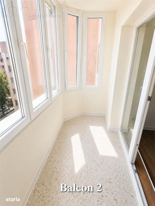 Apartament 4 camere, superfinisat, B-dul Independentei – zona Biserica