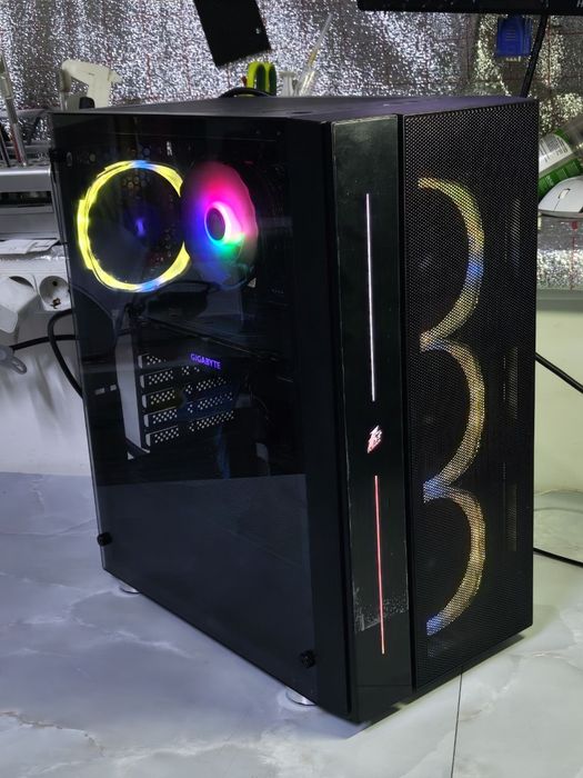 Core i3, 16GB, 6GB, 1000 SSD