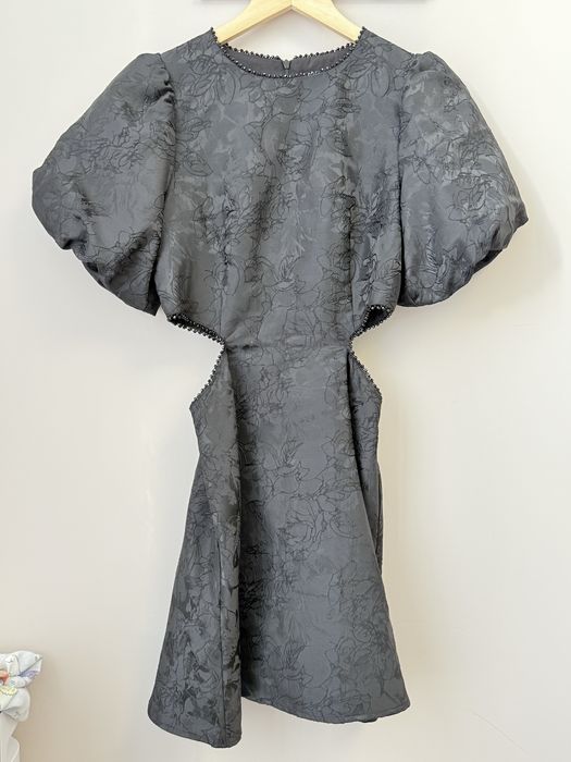 Платье платье Lichi