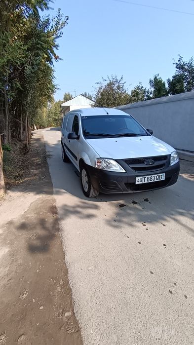 Lada largus lada