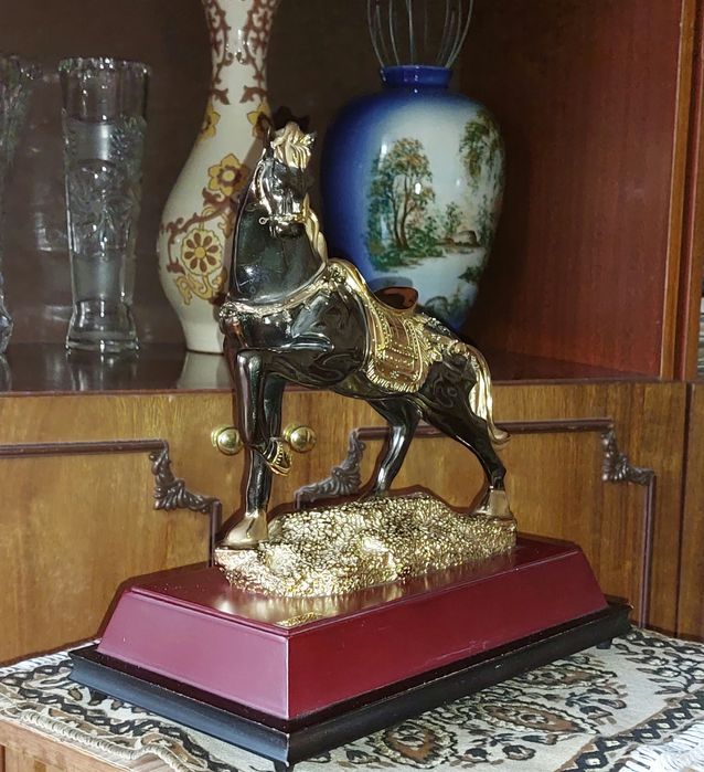 Статуэтка "Конь"