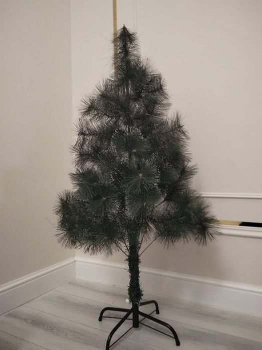 Продается Елка 120см