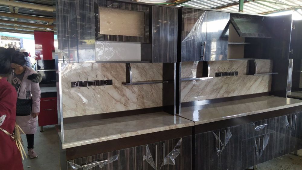 Кухонный буфет готовые