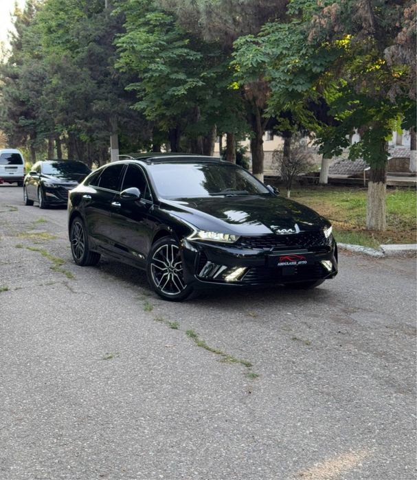 Kia k5 full.  2024 yil 17 ming yurgan tozza   Puli 31400