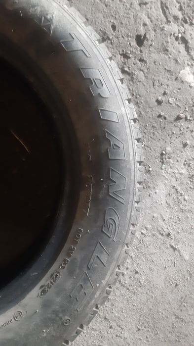 Шины зимние R 15  4 штуки