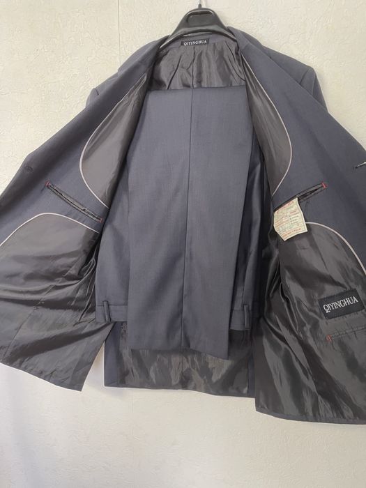 Костюмы мужские