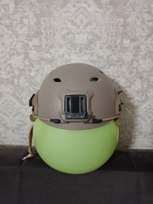 Продам шлем FMA HELMET.