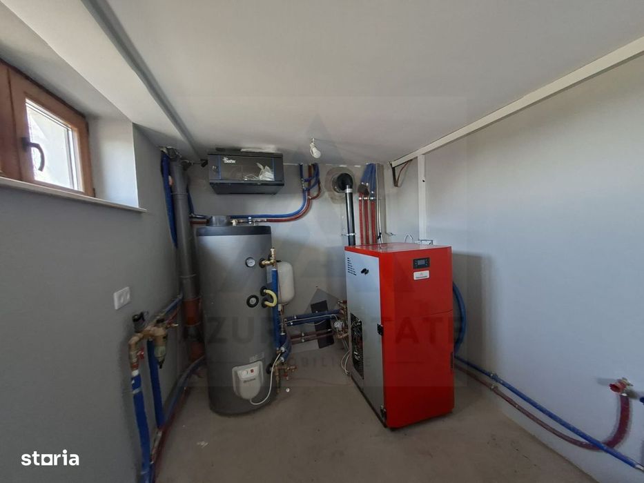 Casa premium 4 camere 2 bai pivnita filigorie teren 550 mp Sura Mare