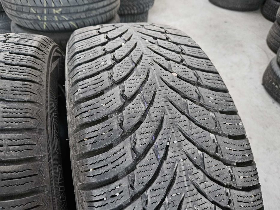 4 Anvelope IARNA 235.55.18 'Nokian' ; stare foarte buna
