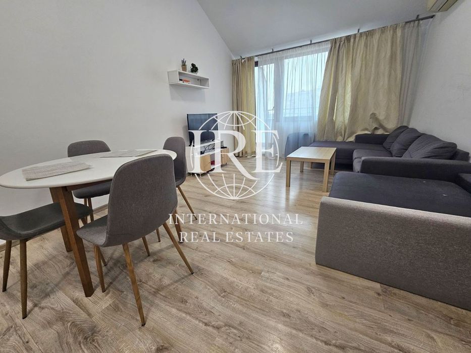 Дава се под наем Тристаен апартамент в Варна, Левски - 120 кв.м за 897.6 € - Снимка #2