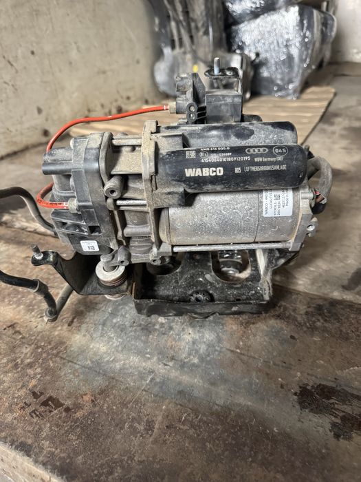 Compresor perne volkswagen touareg cr7 2020