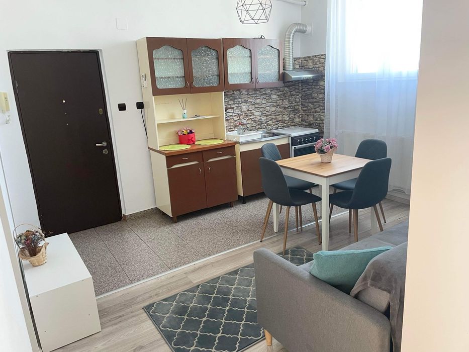 Apartament cu 2 dormitoare  pe bd. Dacia