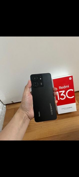 Redmi 13C  16/256гб