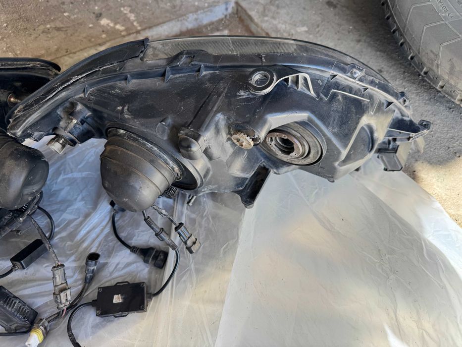 Фары BiLed Lexus RX 300