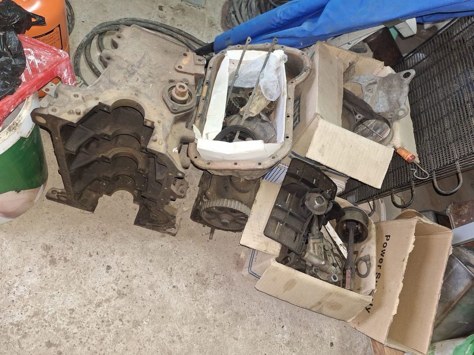 Продам разобранный двигатель 1.6 от Golf 2