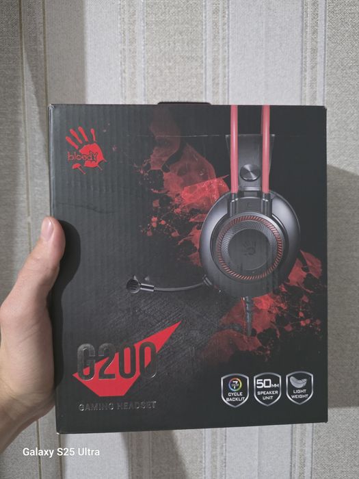 Наушник игровой                 .