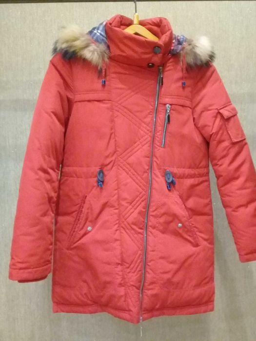Куртка на девочку зимняя